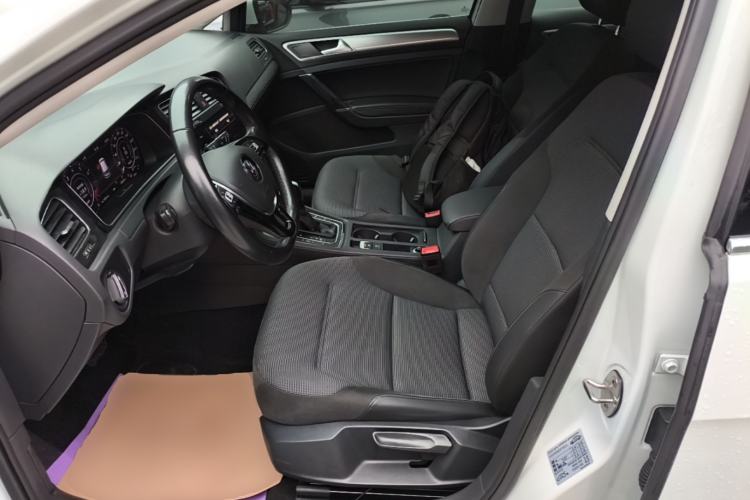 Used Volkswagen Golf 2020 Zhiai Edition 280TSI DSG Comfort Model Left Front Seat