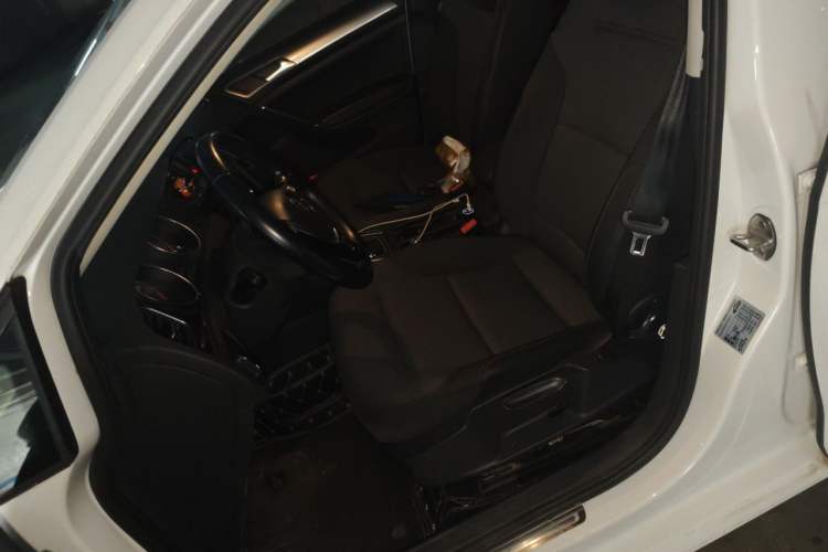 Used Volkswagen Golf 2020 Zhiai Edition 280TSI DSG Comfort Model Left Front Seat