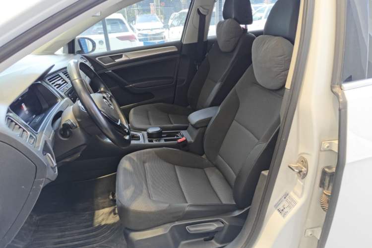 Used Volkswagen Golf 2020 280TSI DSG Comfort Version Left Front Seat