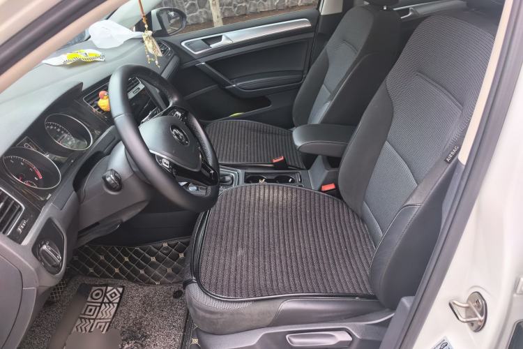 Used Volkswagen Golf 2020 Zhiai Edition 280TSI DSG Comfort Model Left Front Seat