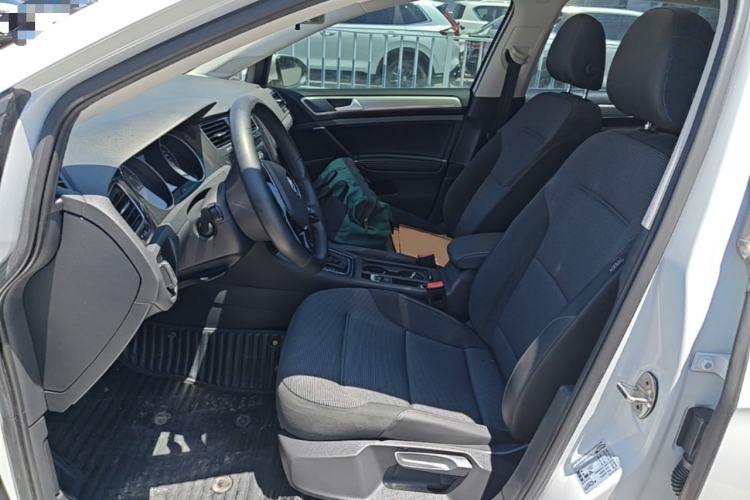 Used Volkswagen Golf 2020 280TSI DSG Comfort Version Left Front Seat
