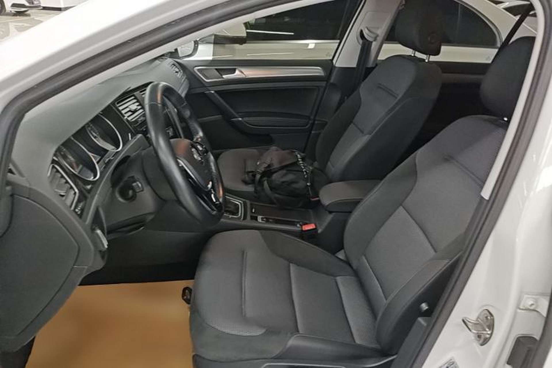 Used Volkswagen Golf 2020 280TSI DSG Comfort Version Left Front Seat