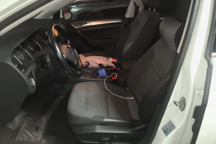 Used Volkswagen Golf 2020 Zhiai Edition 280TSI DSG Comfort Model Left Front Seat