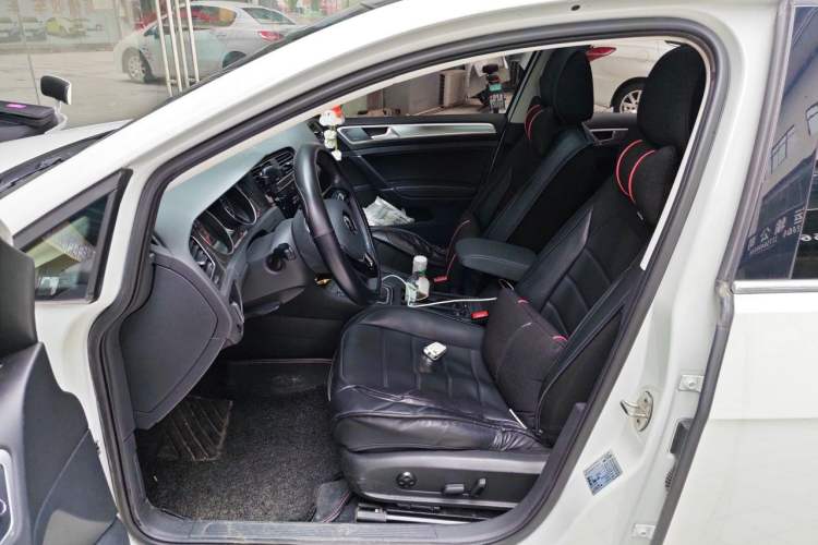 Used Volkswagen Golf 2020 Zhiai Edition 280TSI DSG Comfort Model Left Front Seat