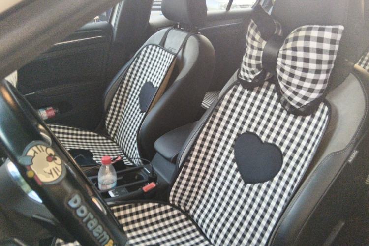 Used Volkswagen Golf 2020 Charming Edition 280TSI DSG R-Line Left Front Seat