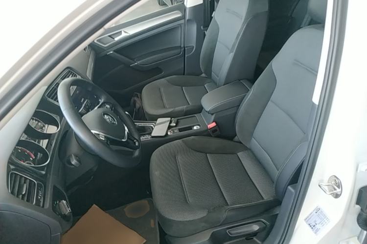 Used Volkswagen Golf 2020 Zhiai Edition 280TSI DSG Comfort Model Left Front Seat