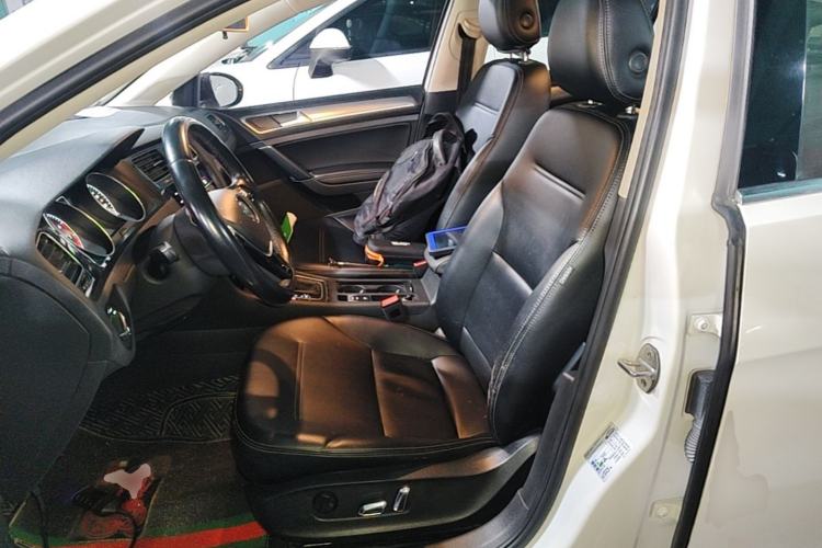 Used Volkswagen Golf 2020 Zhiai Edition 280TSI DSG Comfort Model Left Front Seat