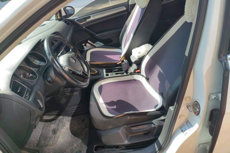 Used Volkswagen Golf 2020 280TSI DSG Comfort Version Left Front Seat