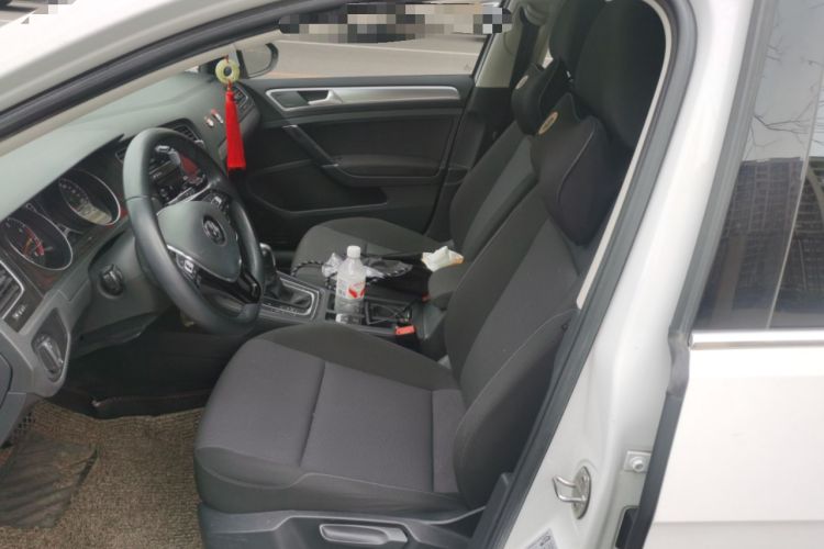 Used Volkswagen Golf 2020 200TSI DSG Comfortable and Ambitious Edition Left Front Seat
