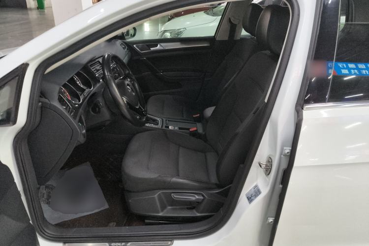 Used Volkswagen Golf 2020 280TSI DSG Comfort Version Left Front Seat