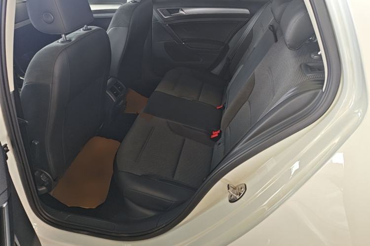 Used Volkswagen Golf 2020 Zhiai Edition 280TSI DSG Comfort Model Left Rear Seat