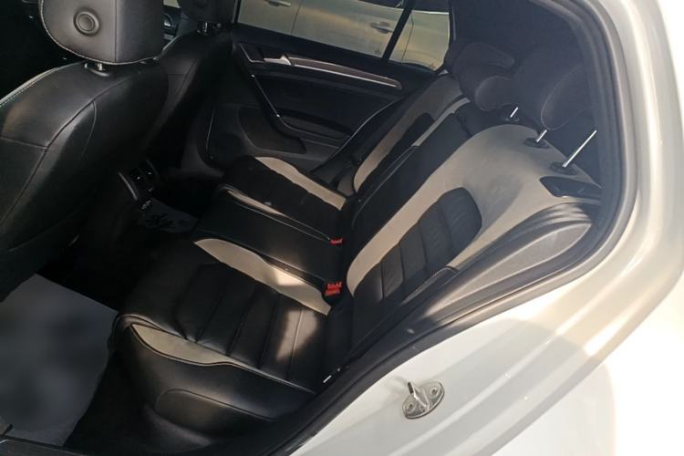 Used Volkswagen Golf 2020 Charming Edition 280TSI DSG R-Line Left Rear Seat