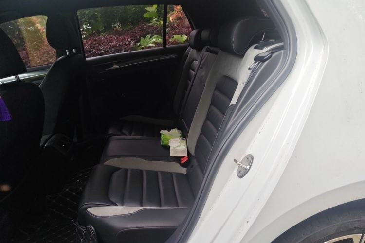 Used Volkswagen Golf 2020 Charming Edition 280TSI DSG R-Line Left Rear Seat