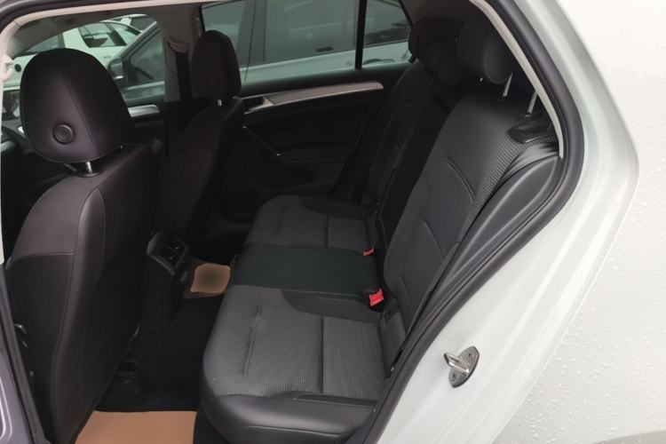 Used Volkswagen Golf 2020 Zhiai Edition 280TSI DSG Comfort Model Left Rear Seat