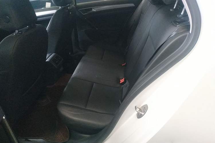 Used Volkswagen Golf 2020 200TSI DSG Comfortable and Ambitious Edition Left Rear Seat