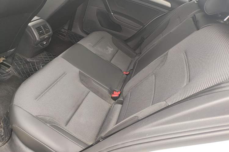 Used Volkswagen Golf 2020 280TSI DSG Comfort Version Left Rear Seat