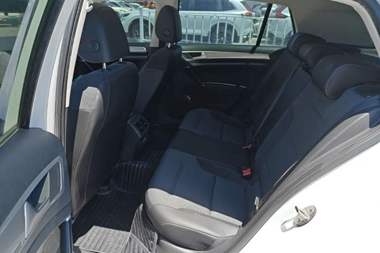 Used Volkswagen Golf 2020 280TSI DSG Comfort Version Left Rear Seat