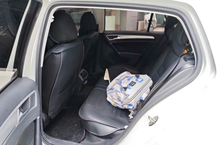 Used Volkswagen Golf 2020 Zhiai Edition 280TSI DSG Comfort Model Left Rear Seat