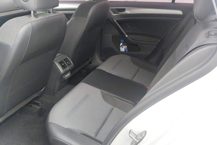 Used Volkswagen Golf 2020 280TSI DSG Comfort Version Left Rear Seat