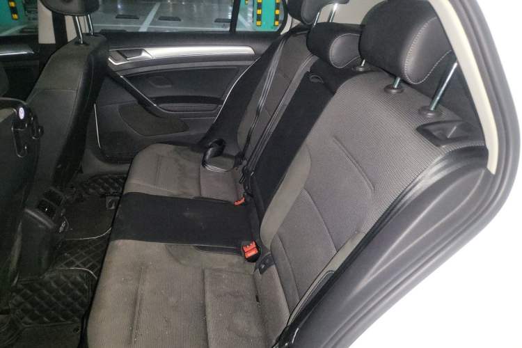 Used Volkswagen Golf 2020 280TSI DSG Comfort Version Left Rear Seat