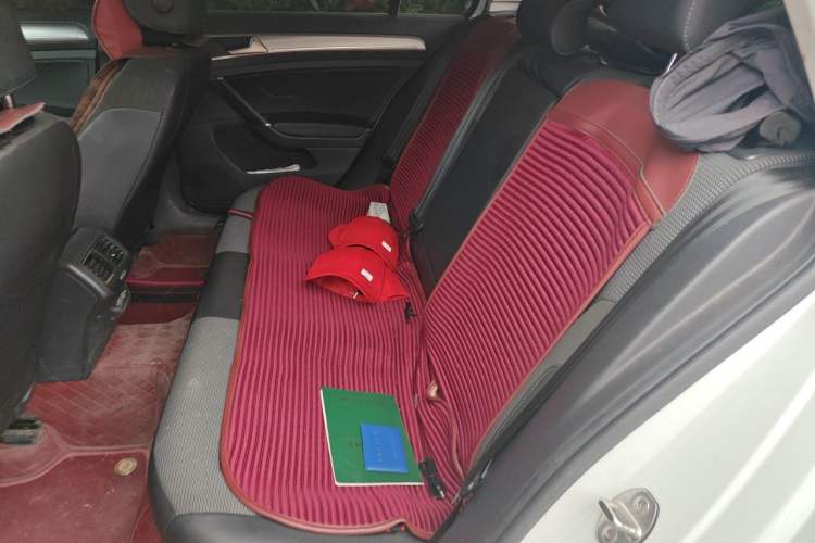 Used Volkswagen Golf 2020 Zhiai Edition 280TSI DSG Comfort Model Left Rear Seat