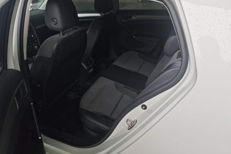 Used Volkswagen Golf 2020 280TSI DSG Comfort Version Left Rear Seat
