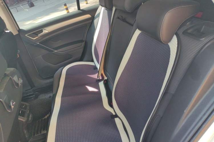 Used Volkswagen Golf 2020 280TSI DSG Comfort Version Left Rear Seat