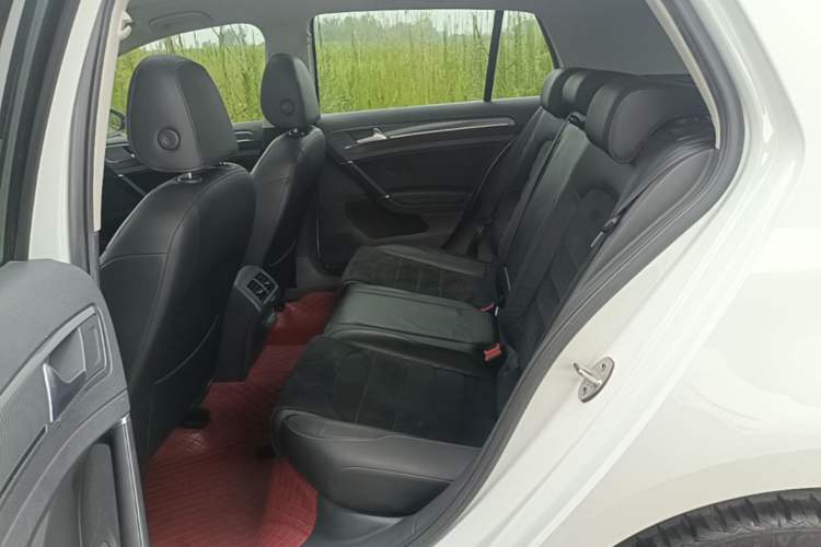 Used Volkswagen Golf 2020 280TSI DSG Luxury Edition Left Rear Seat