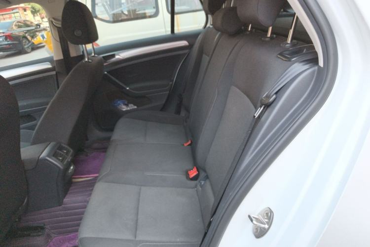 Used Volkswagen Golf 2020 200TSI DSG Comfortable and Ambitious Edition Left Rear Seat