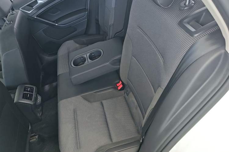 Used Volkswagen Golf 2020 280TSI DSG Comfort Version Left Rear Seat