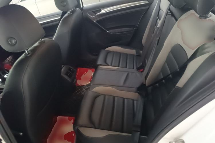 Used Volkswagen Golf 2020 Charming Edition 280TSI DSG R-Line Left Rear Seat