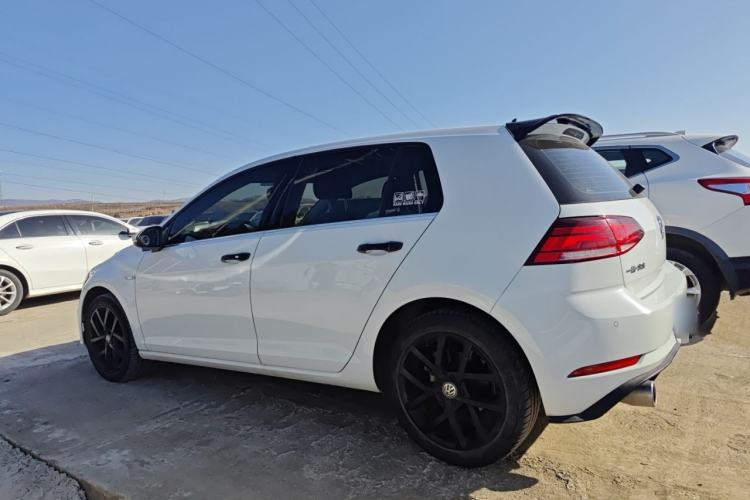 Used Volkswagen Golf 2020 Zhiai Edition 200TSI DSG Comfortable & Ambitious Version Left Side