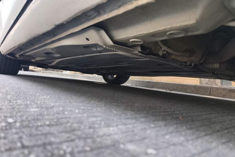 Used Volkswagen Golf 2020 Zhiai Edition 280TSI DSG Luxury Model Left Side Sill