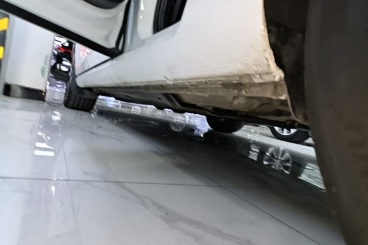 Used Volkswagen Golf 2020 Zhiai Edition 280TSI DSG Comfort Model Left Side Sill