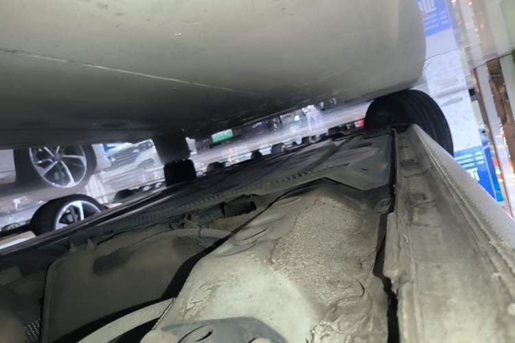 Used Volkswagen Golf 2020 280TSI DSG Luxury Edition Left Side Sill