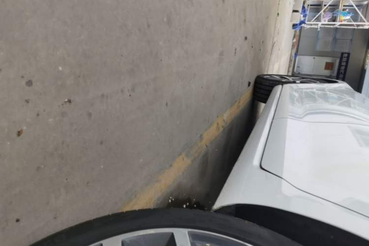 Used Volkswagen Golf 2020 Zhiai Edition 280TSI DSG Comfort Model Left Side Sill