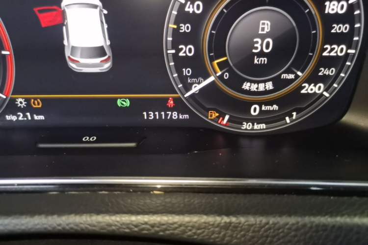 Used Volkswagen Golf 2020 Charming Edition 280TSI DSG R-Line Odometer Close Up