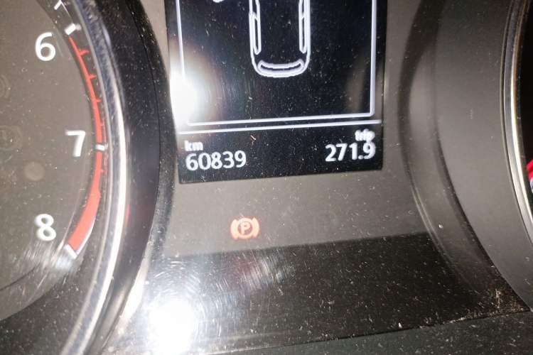 Used Volkswagen Golf 2020 Zhiai Edition 280TSI DSG Comfort Model Odometer Close Up