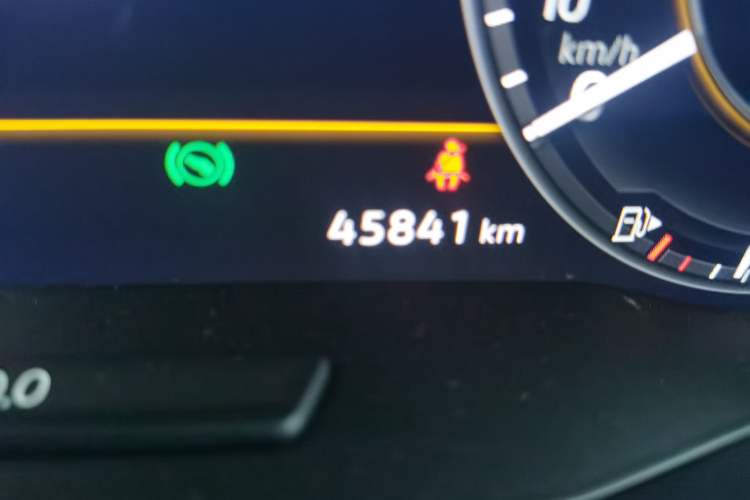 Used Volkswagen Golf 2020 Charming Edition 280TSI DSG R-Line Odometer Close Up