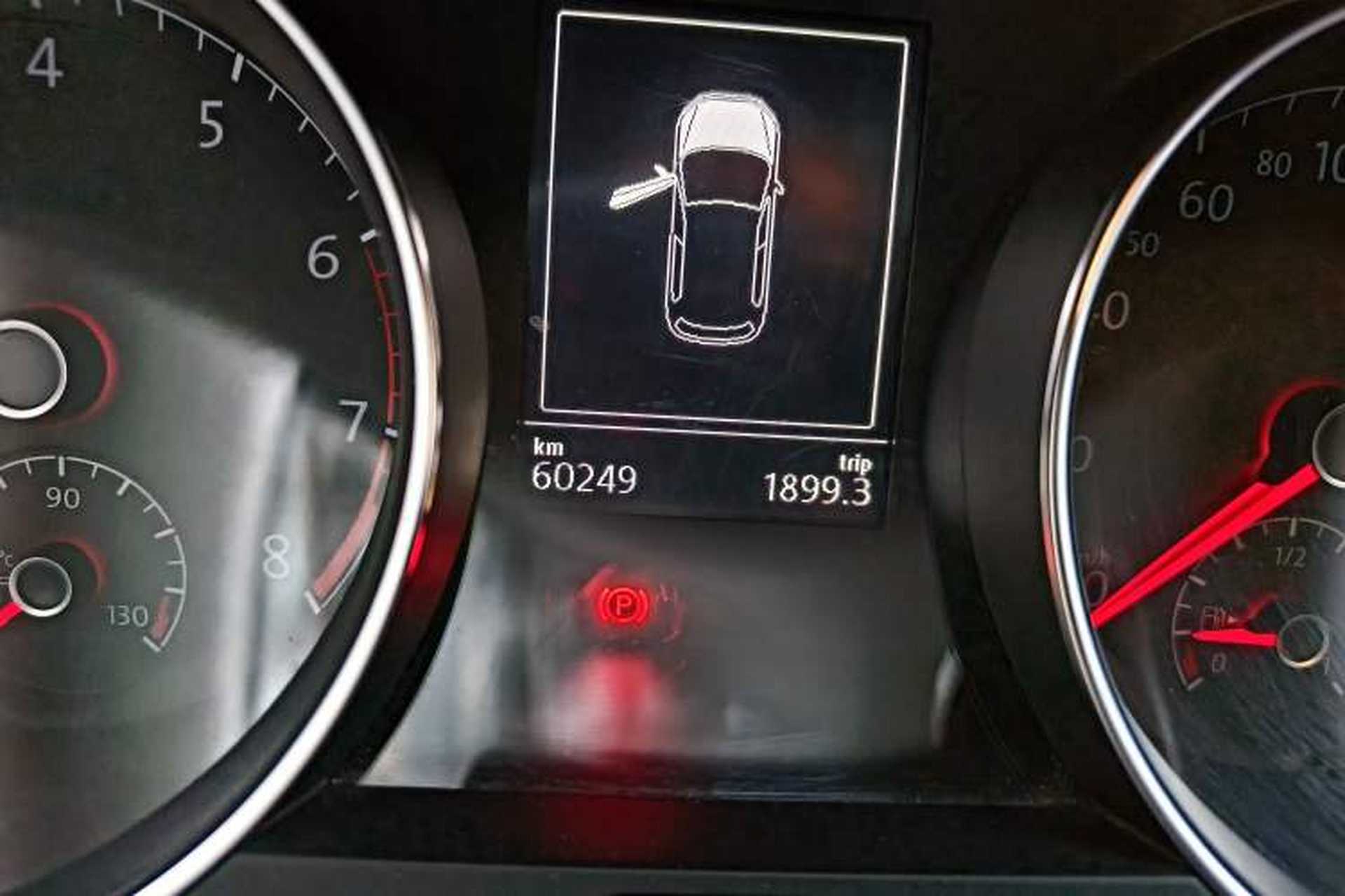 Used Volkswagen Golf 2020 Zhiai Edition 280TSI DSG Comfort Model Odometer Close Up