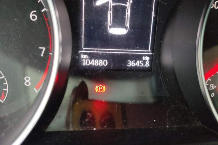 Used Volkswagen Golf 2020 Zhiai Edition 280TSI DSG Comfort Model Odometer Close Up