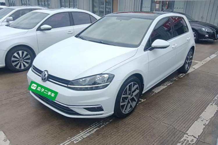 Ojetý Volkswagen Golf 2020 200TSI DSG Comfortable and Ambitious Edition Guazi used car, China used car export, Used car for sale, Used  cars, Cheapest cars for sale