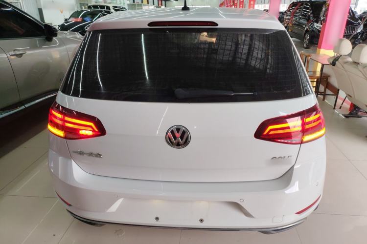 Used Volkswagen Golf 2020 Zhiai Edition 200TSI DSG Comfortable & Ambitious Version Rear