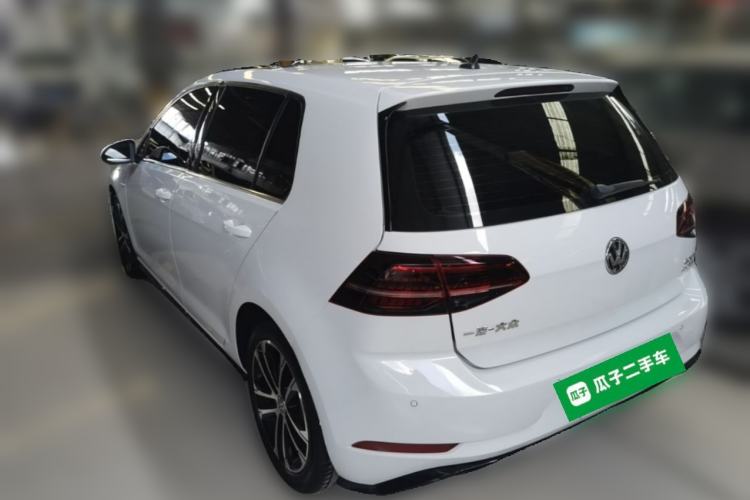 Used Volkswagen Golf 2020 Charming Edition 280TSI DSG R-Line Rear Left 45 Deg