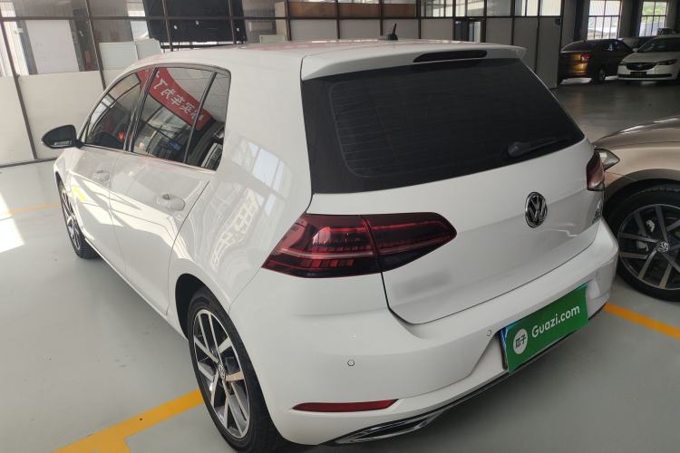 Used Volkswagen Golf 2020 280TSI DSG Luxury Edition Rear Left 45 Deg