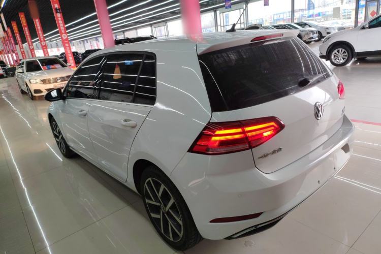 Used Volkswagen Golf 2020 Zhiai Edition 200TSI DSG Comfortable & Ambitious Version Rear Left 45 Deg