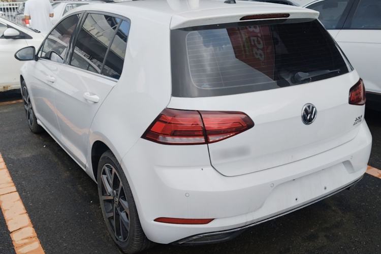 Used Volkswagen Golf 2020 280TSI DSG Comfort Version Rear Left 45 Deg