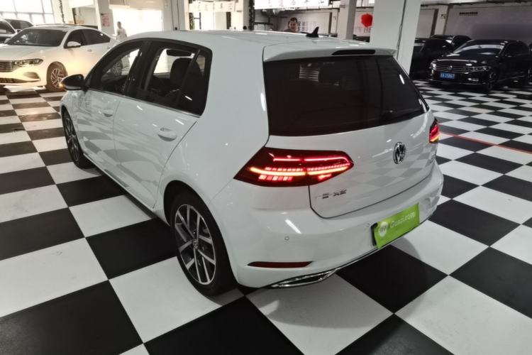 Used Volkswagen Golf 2020 Zhiai Edition 280TSI DSG Luxury Model Rear Left 45 Deg