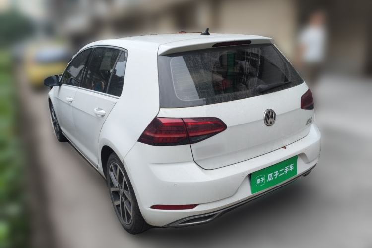 Used Volkswagen Golf 2020 280TSI DSG Luxury Edition Rear Left 45 Deg