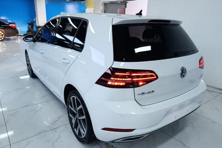 Used Volkswagen Golf 2020 280TSI DSG Luxury Edition Rear Left 45 Deg